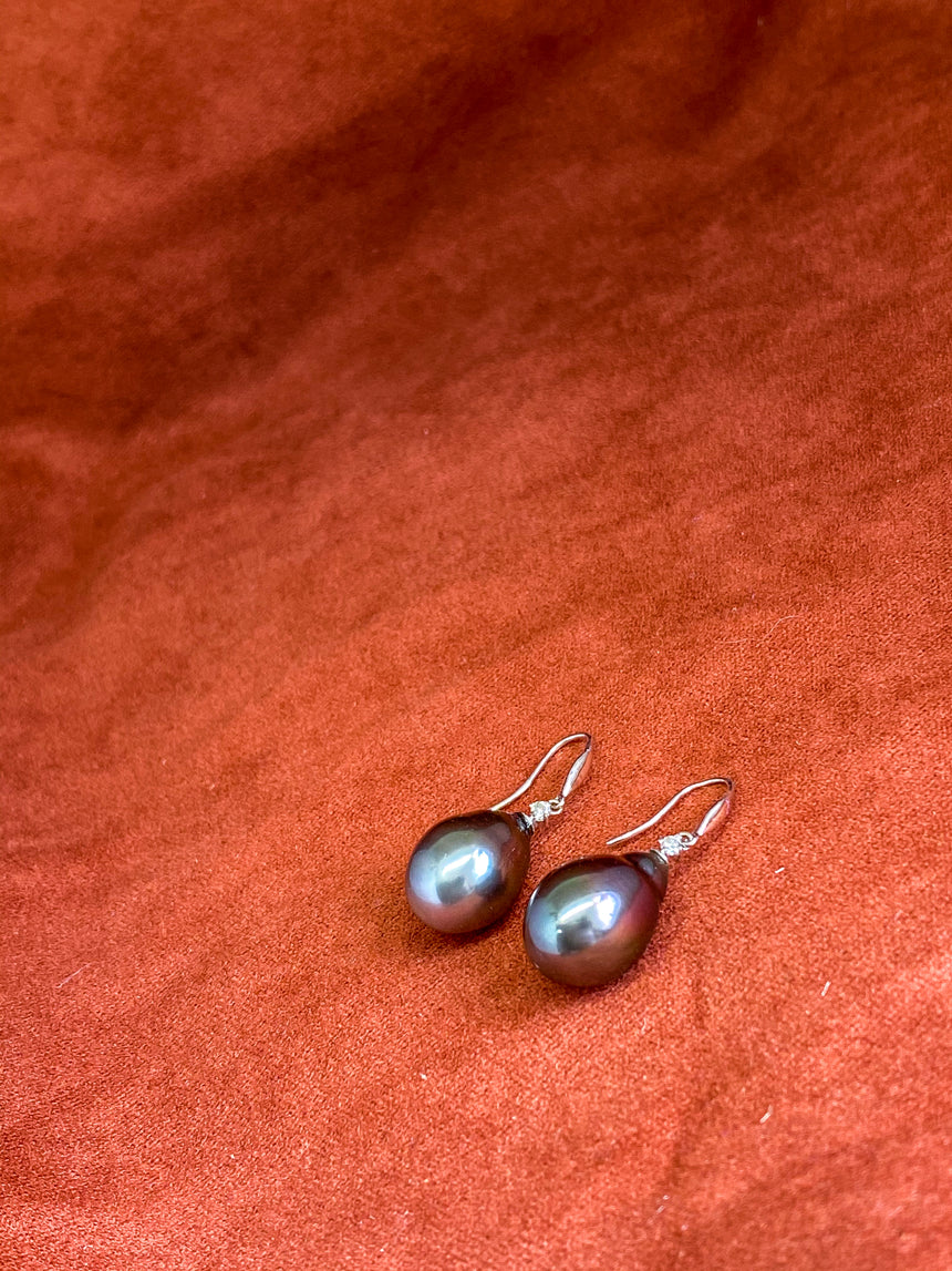 Tahitian Pearl 18K White Gold Hook Earrings with Diamonds