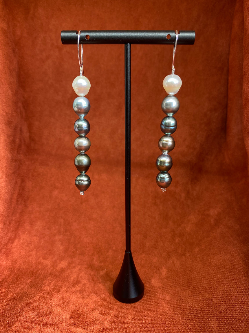Tahitian Ombre Pearl 18K White Gold Hook Earrings with Diamonds